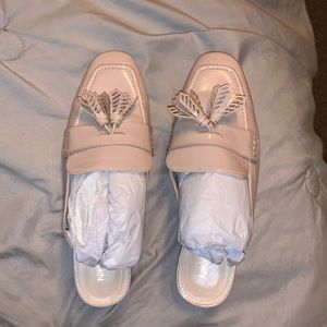 Size 8 1/2, Beige, Nine West, Mule Flats.